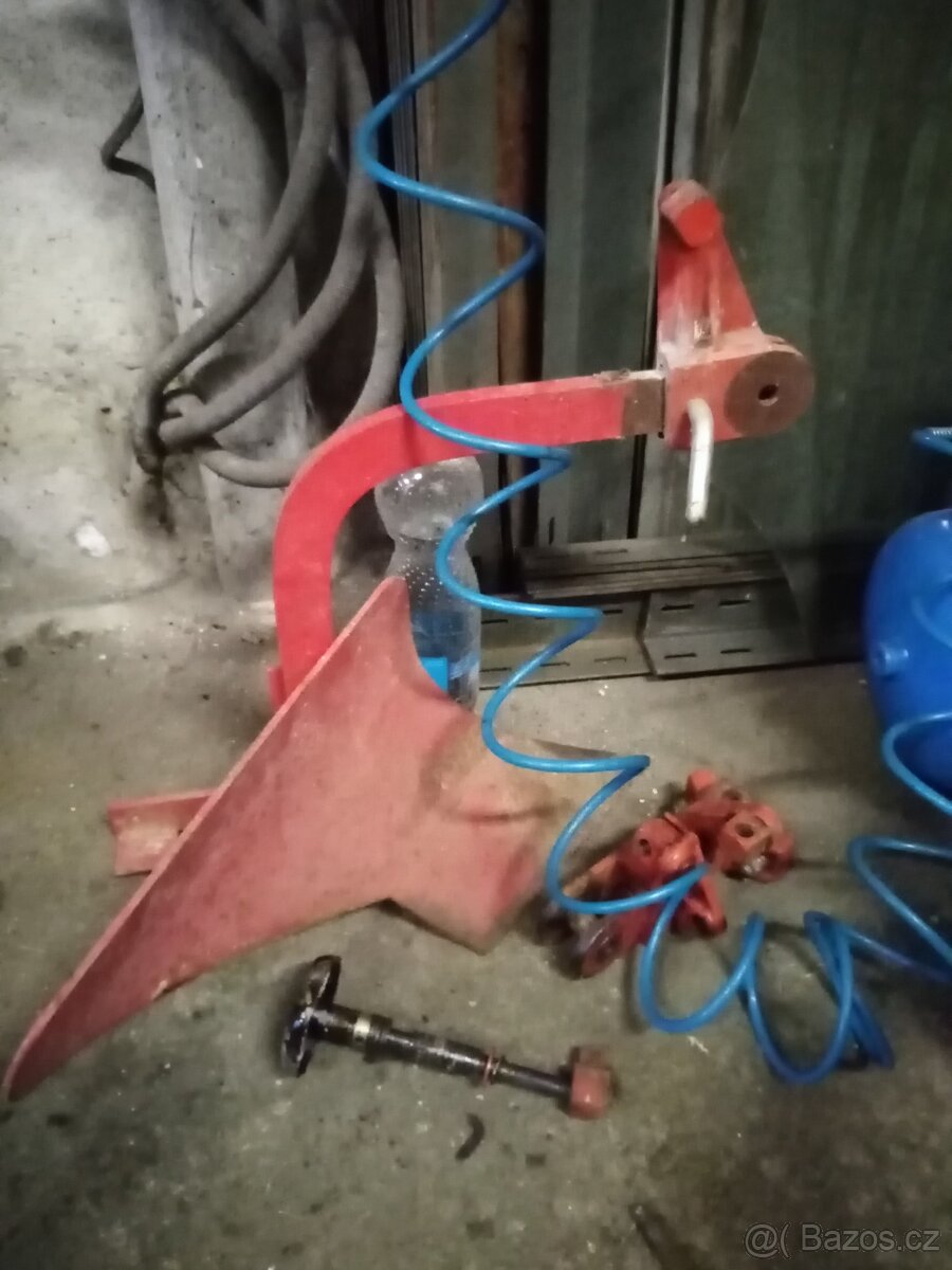 Vari systém orební pluh