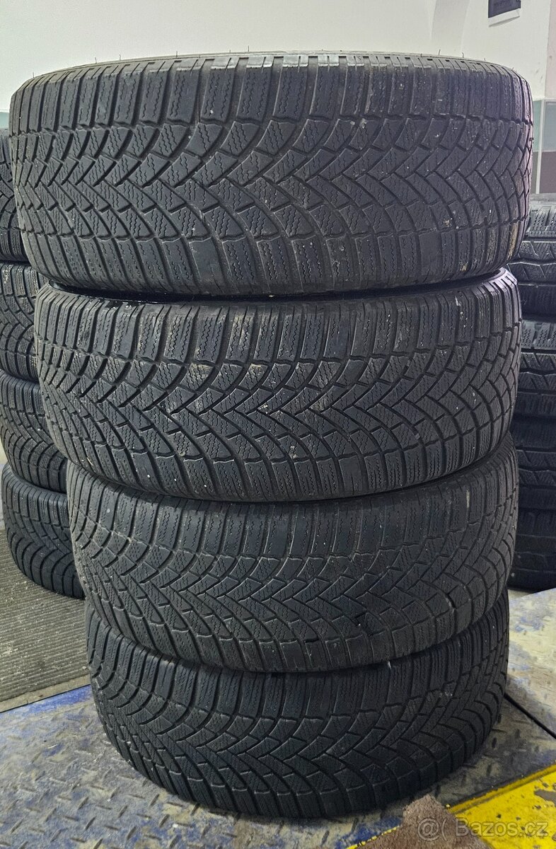 Zimní Pneumatiky 225/50/R18 99 V