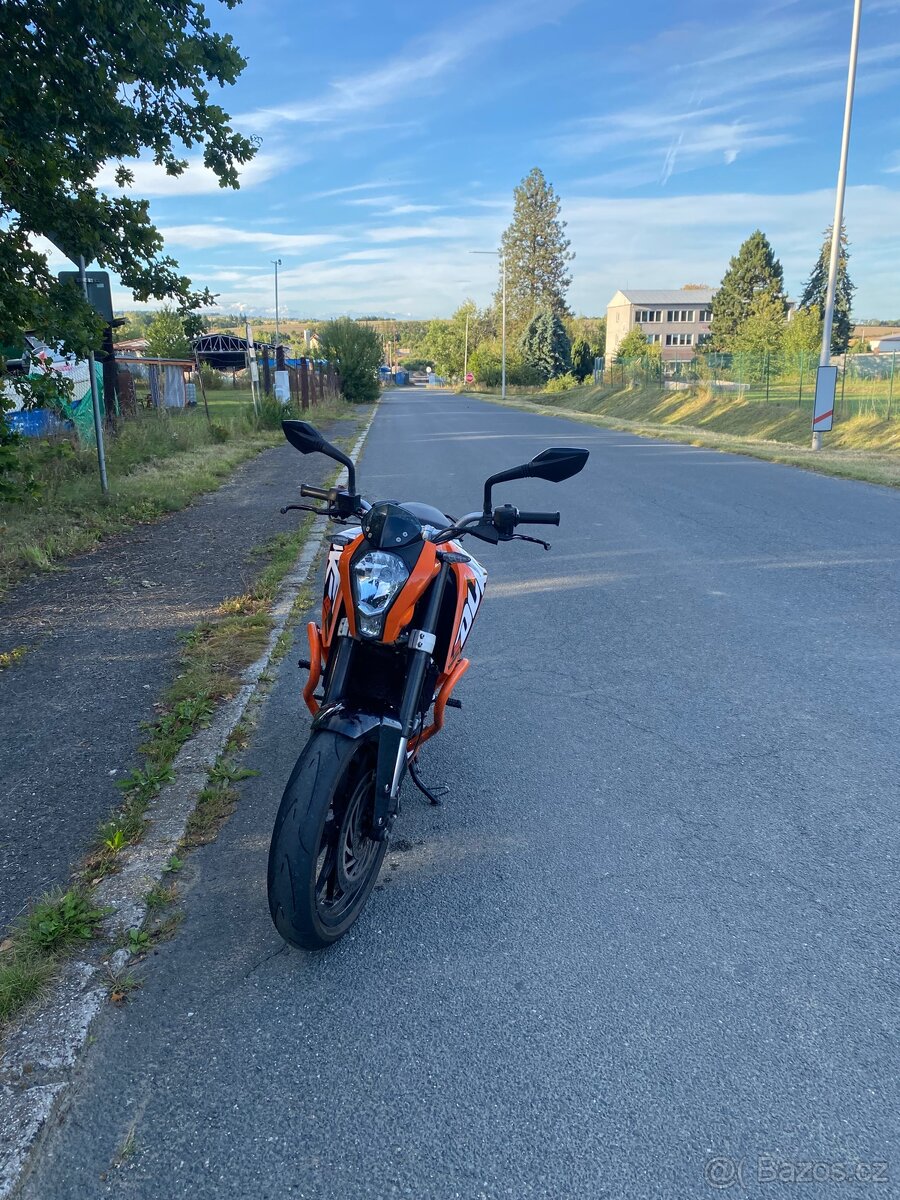 Ktm duke 125