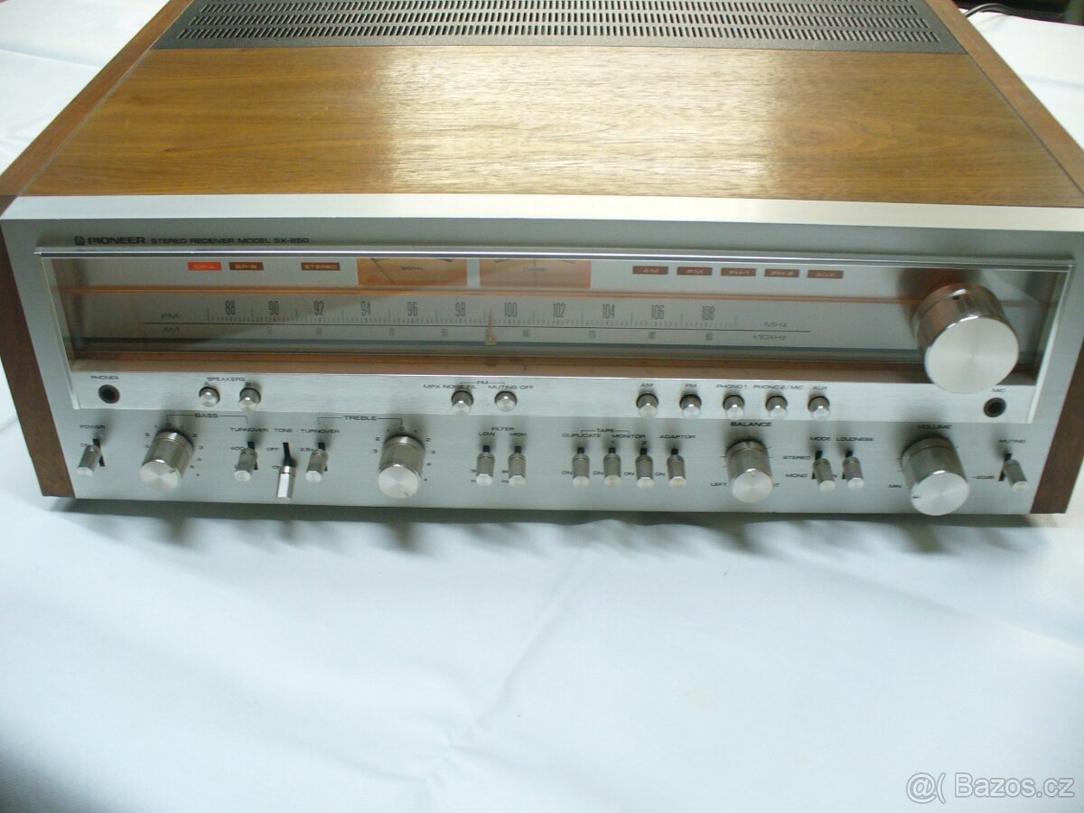 Pioneer SX 850