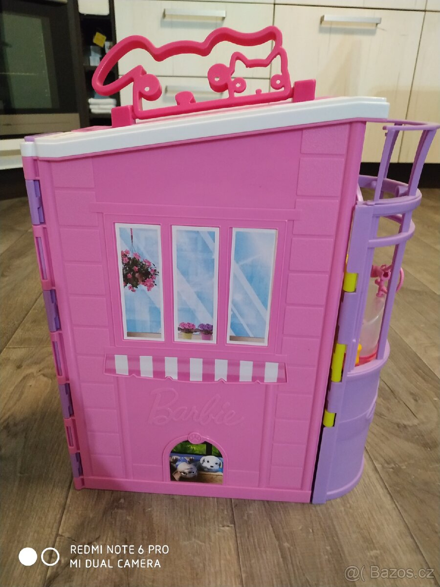 Barbie zvířecí salón/veterina