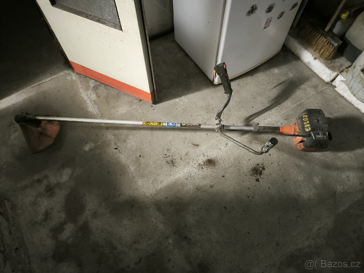 Benzínový křovinořez Husqvarna 132R