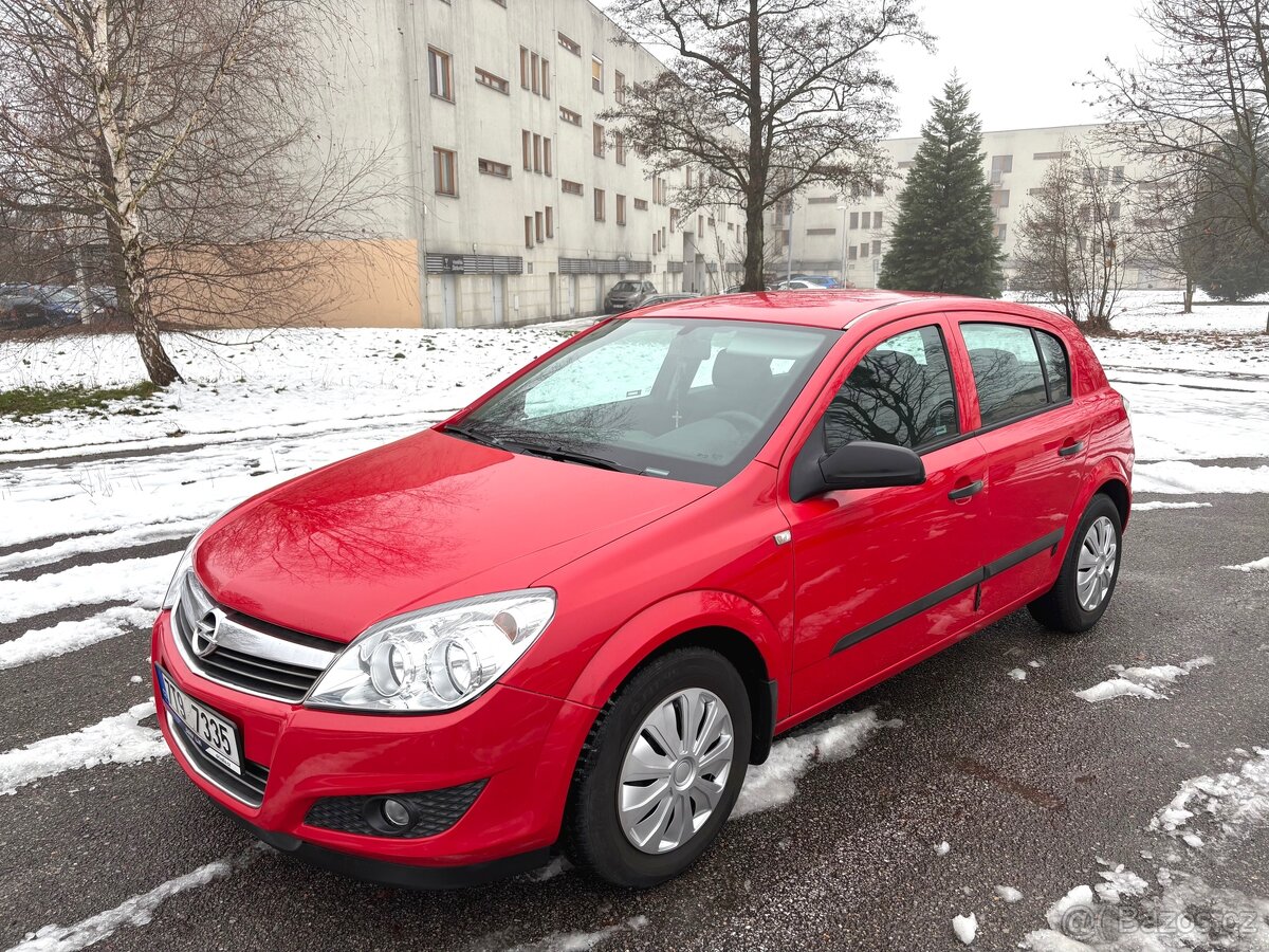 Opel Astra H 2.Majitel, původ ČR, najeto jen 113000km