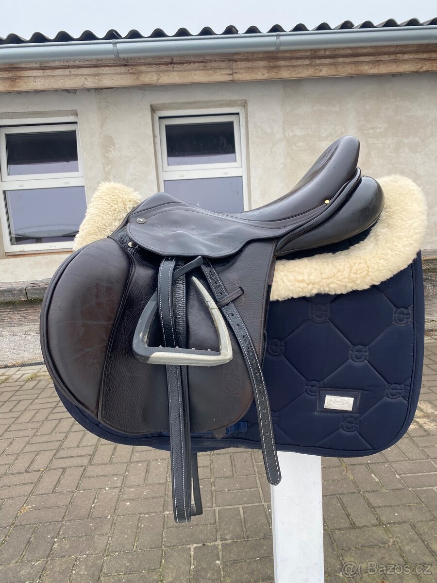 Prodám krásné skokové čokoládově hnědé sedlo- 17/2