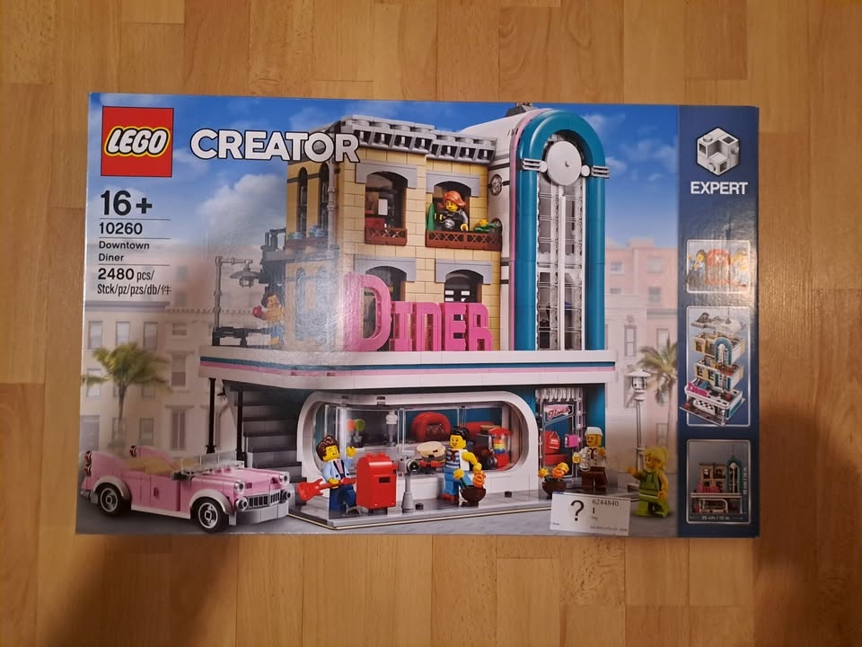 LEGO Creator 10260 Restaurace v centru města