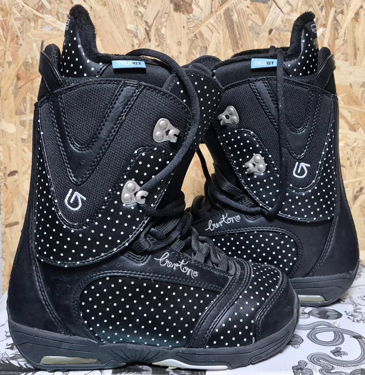 Snowboardové boty dámské Burton Lodi vel. Uk3,5 Nové