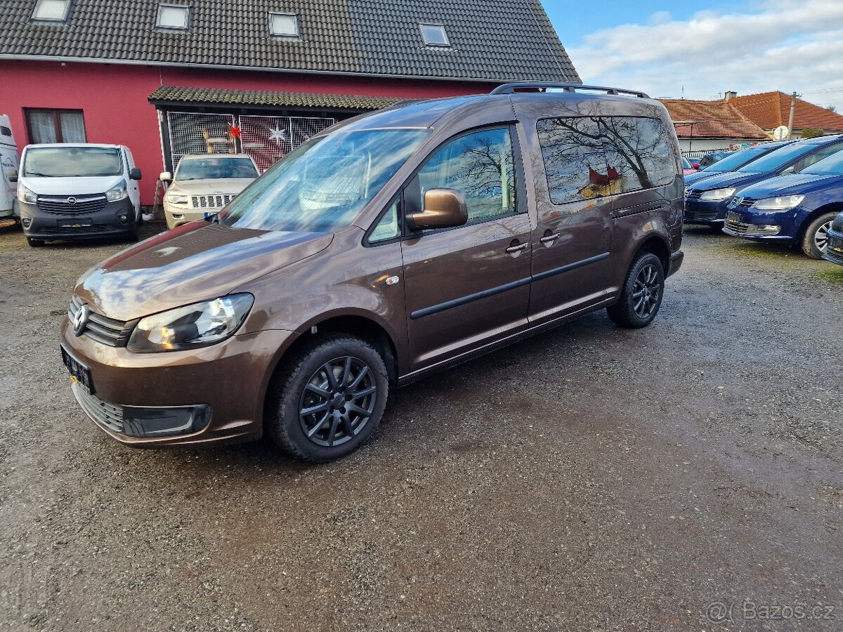 Volkswagen CADDY MAXI 1,6TDI 7 SEDADEL
