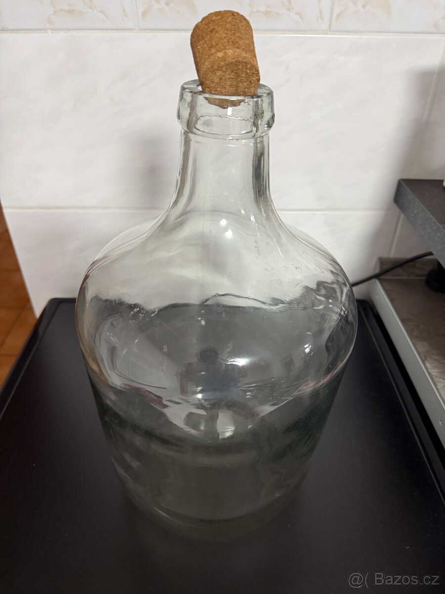 Demižony 15,10,5ltr