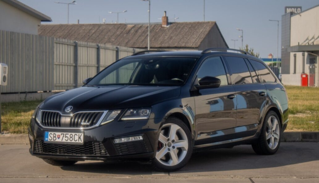 Škoda Octavia Combi 2.0 TSI RS DSG