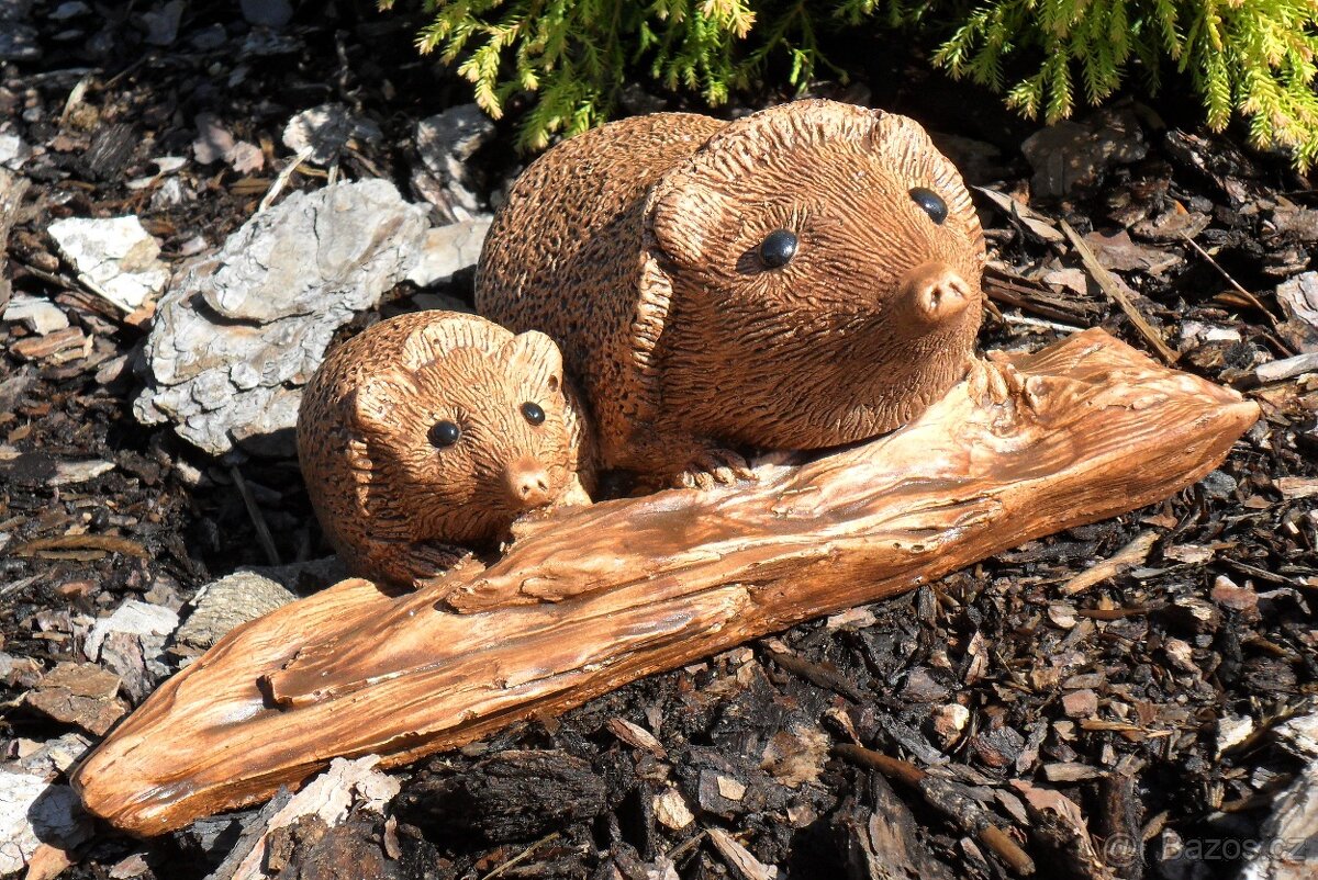 Zahradní dekorace - ježci