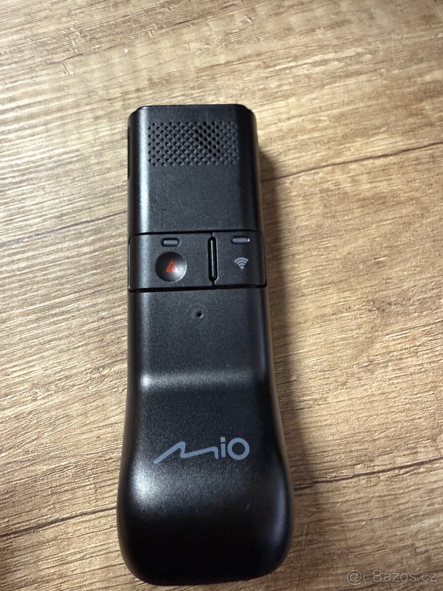 Kamera do auta Mio MiVue J756DS Dual s hlášením radarů