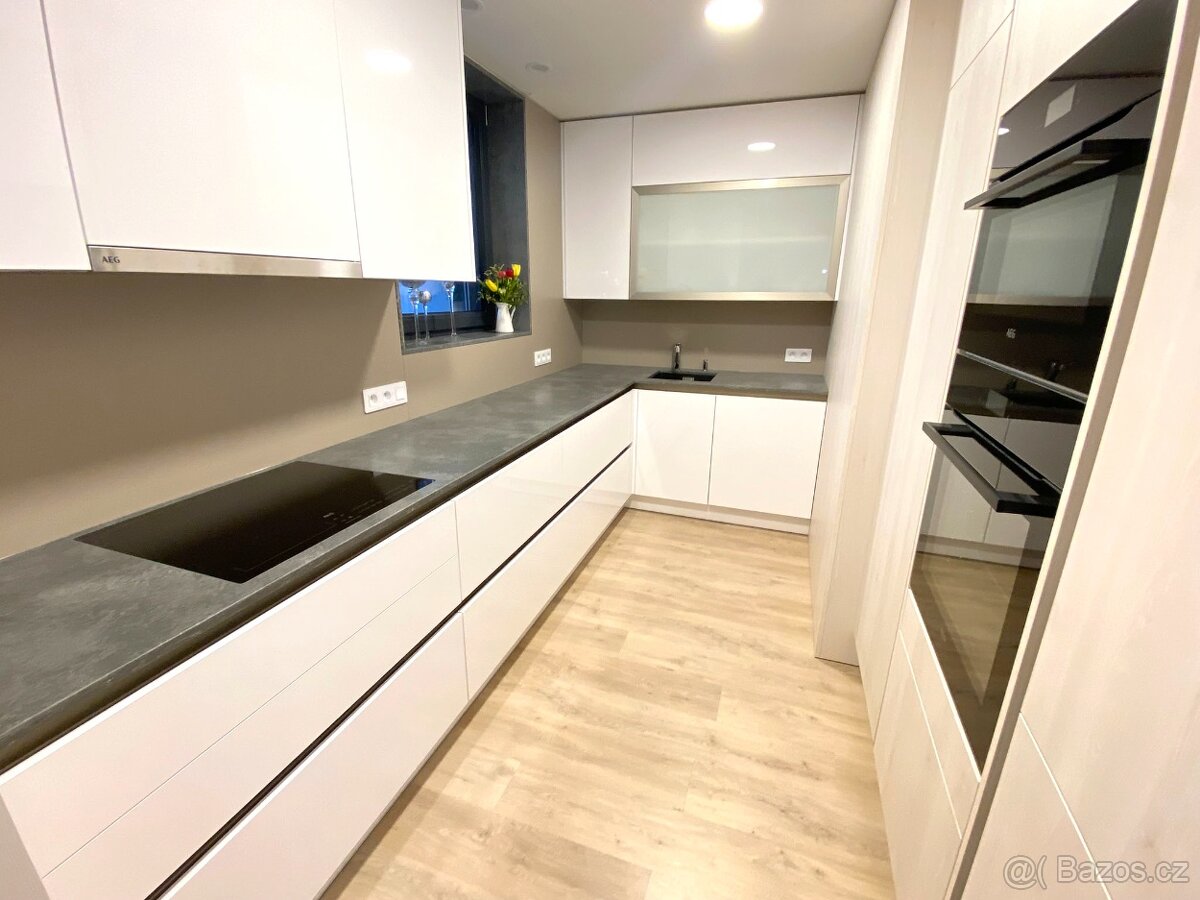 Prodej bytu 4+1, Kuřim, ul. Pazourková, 95 m2