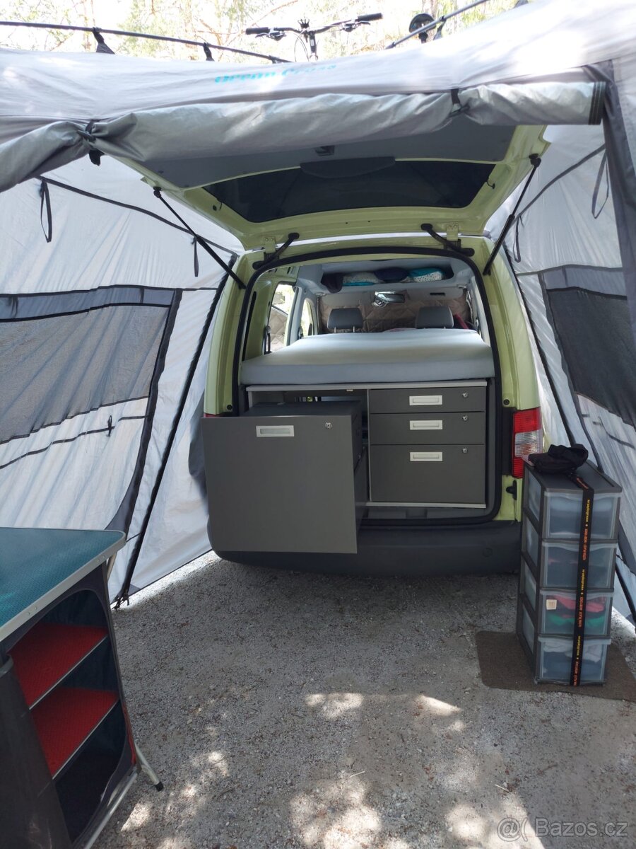 Obytná vestavba pro Volkswagen CADDY