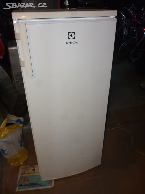 lednička electrolux,v-127cm,š-55cm za 2500kč