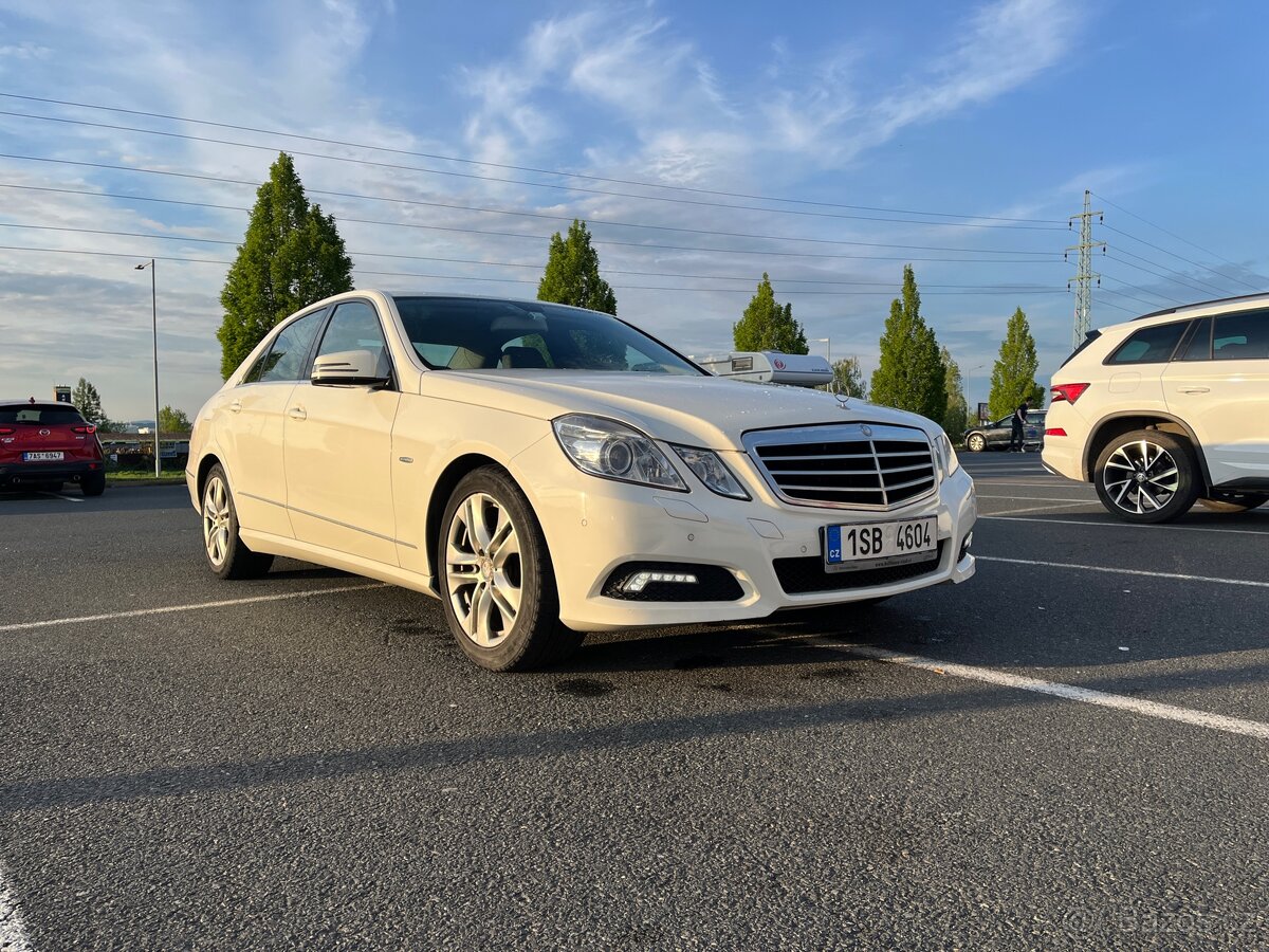Mercedes E220 cdi sedan