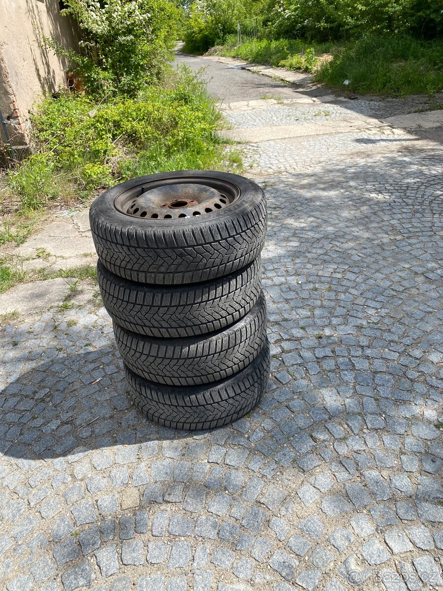 Kola