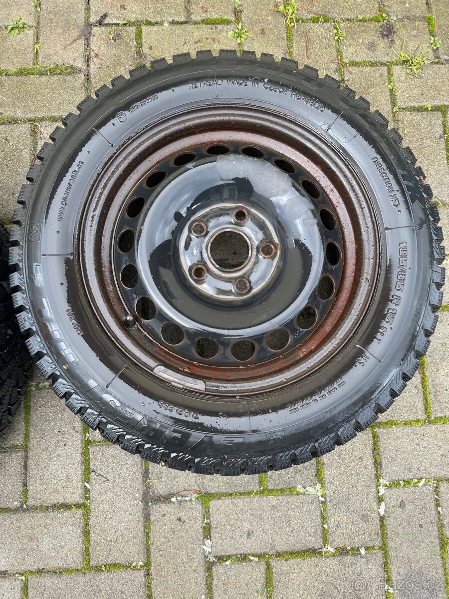 Prodám zimní kola 5x112