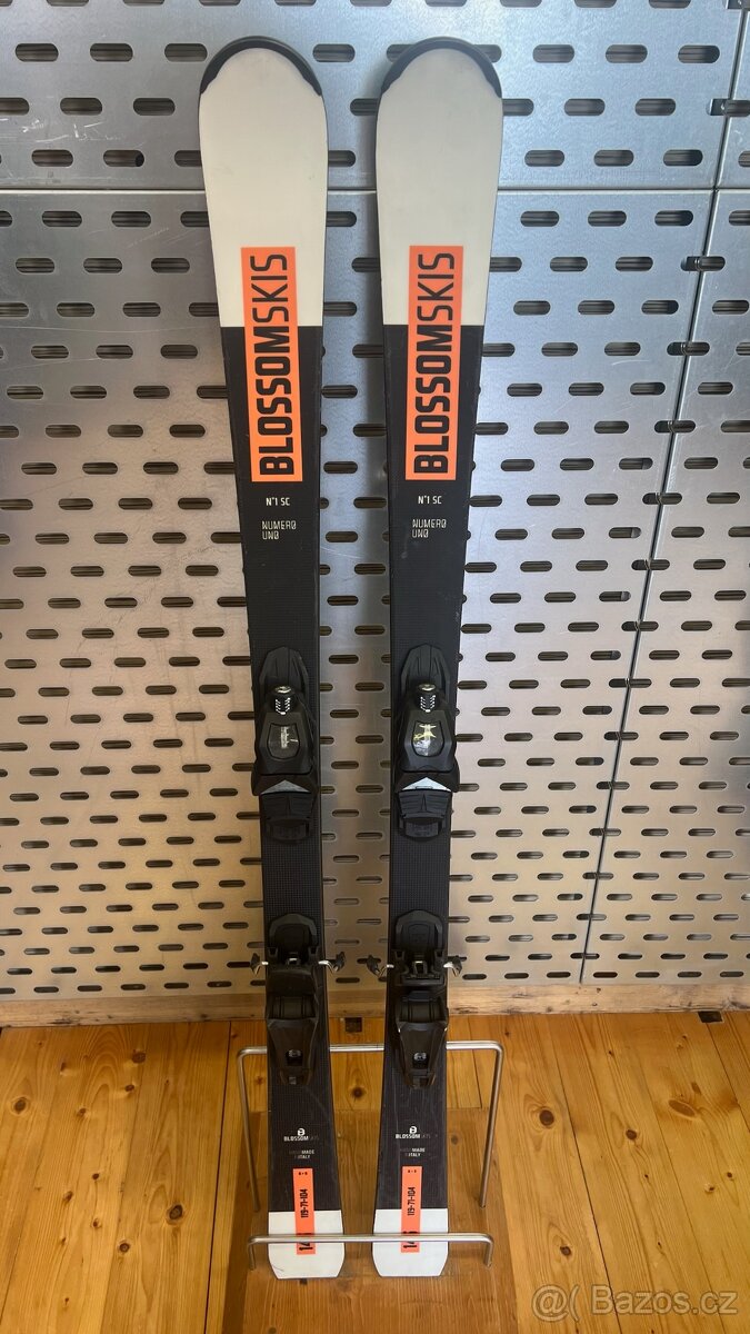 BLOSSOM N1 SC 145 cm + VIST VSS310