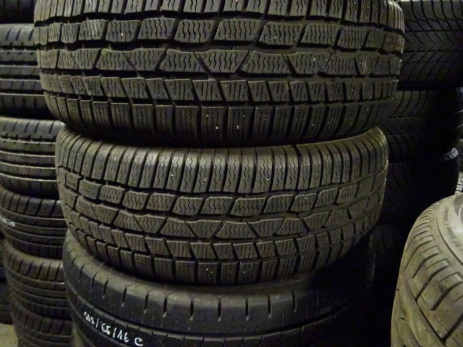 Zimní pneu Continental TS830P, 215/60/16 99H XL, 4 ks, 7 mm