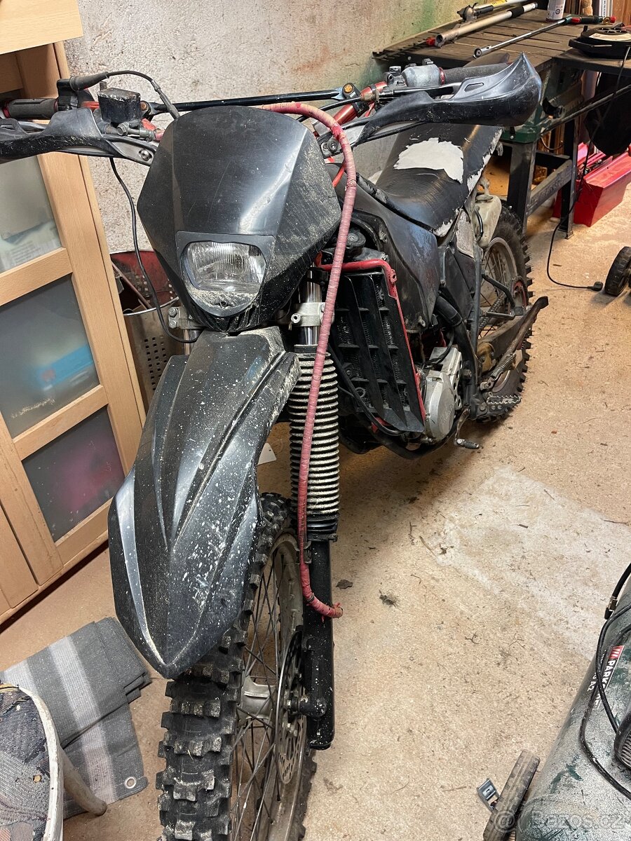 Yamaha dt 125r