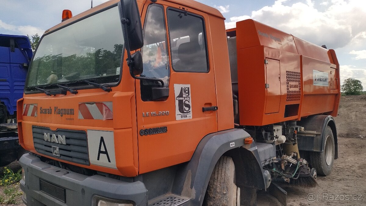 Zametací vůz MAN Scarab Magnum 6500.