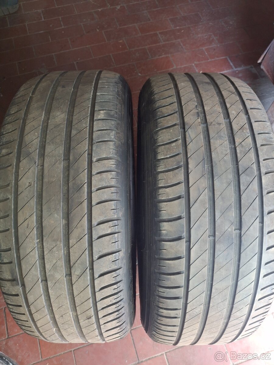 235/55/17 Kleber Dynaxer hp4
