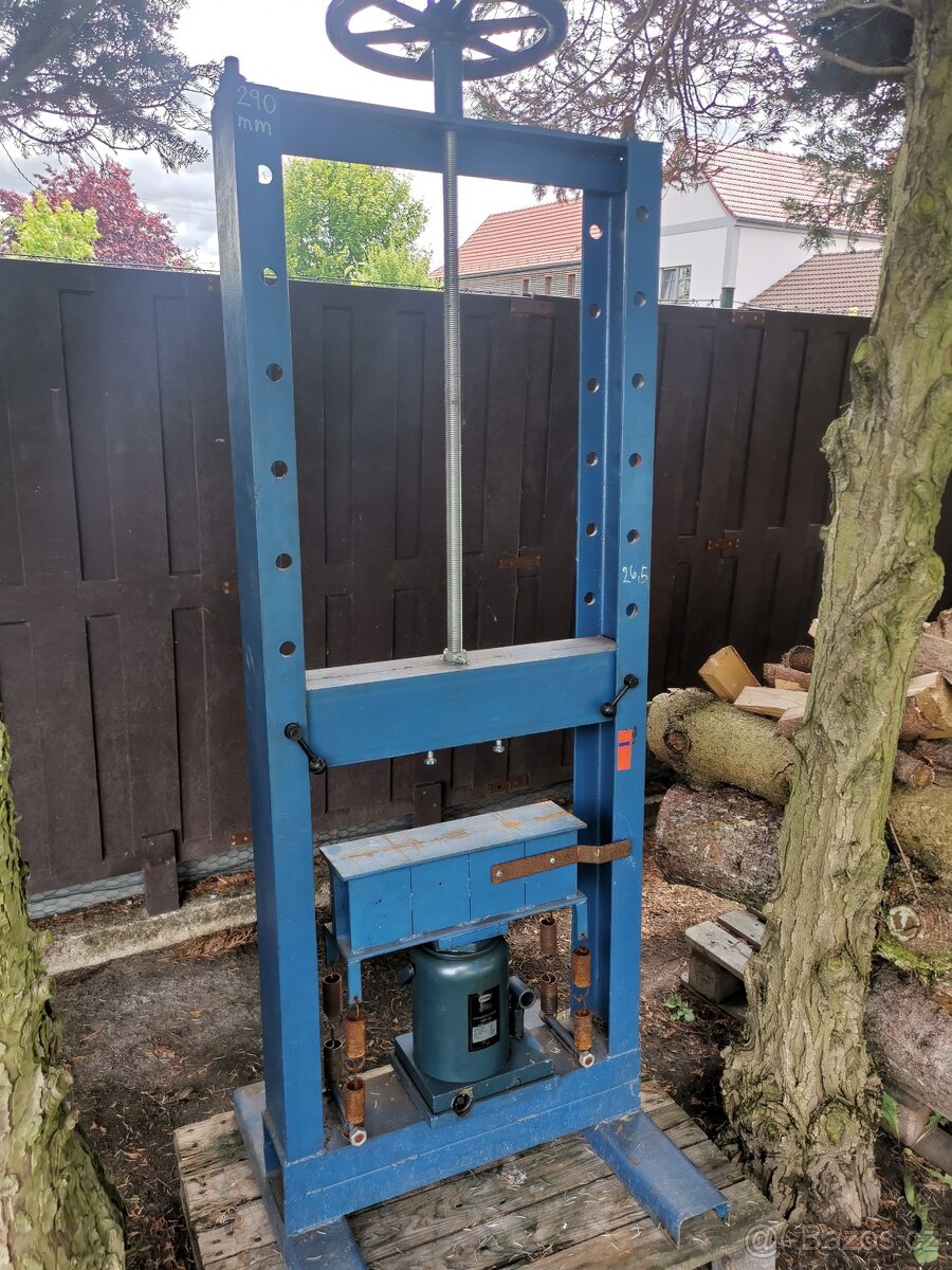 Ruční hydraulický lis 50 t