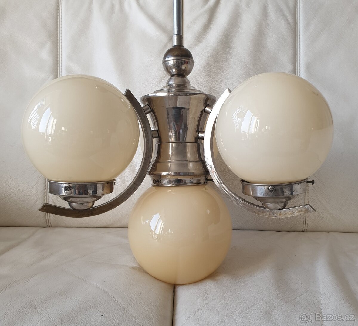 Starožitný lustr art deco 20-30. léta na tyči béžo