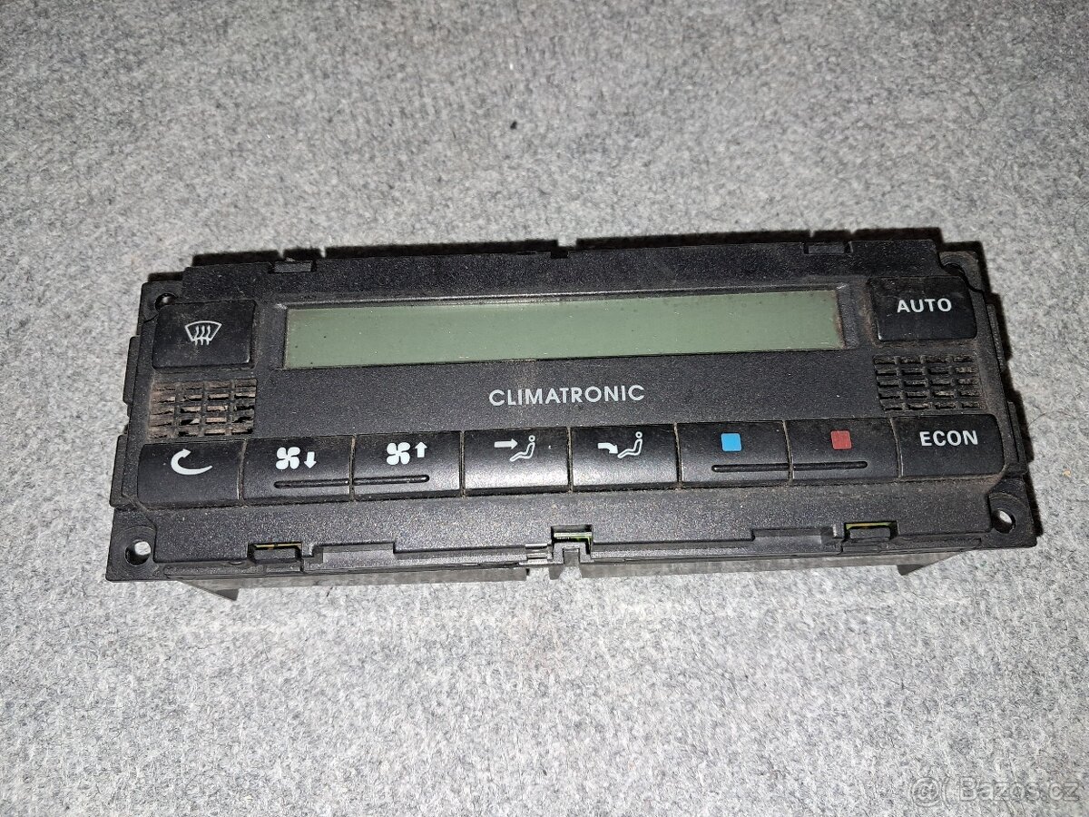 Prodám climatronic Octavia 1