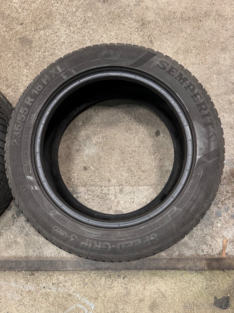 Zimní pneu SEMPERIT Speed Grip 3 SUV 235/55 R18 M+S