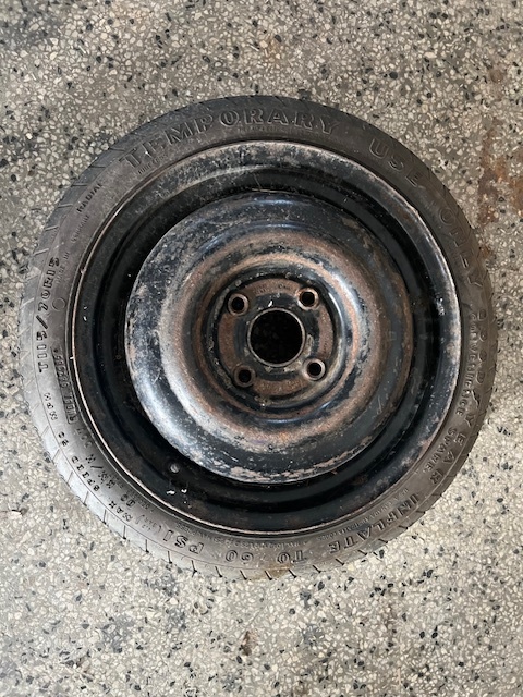 Porsche 924/944 rezerva-originál