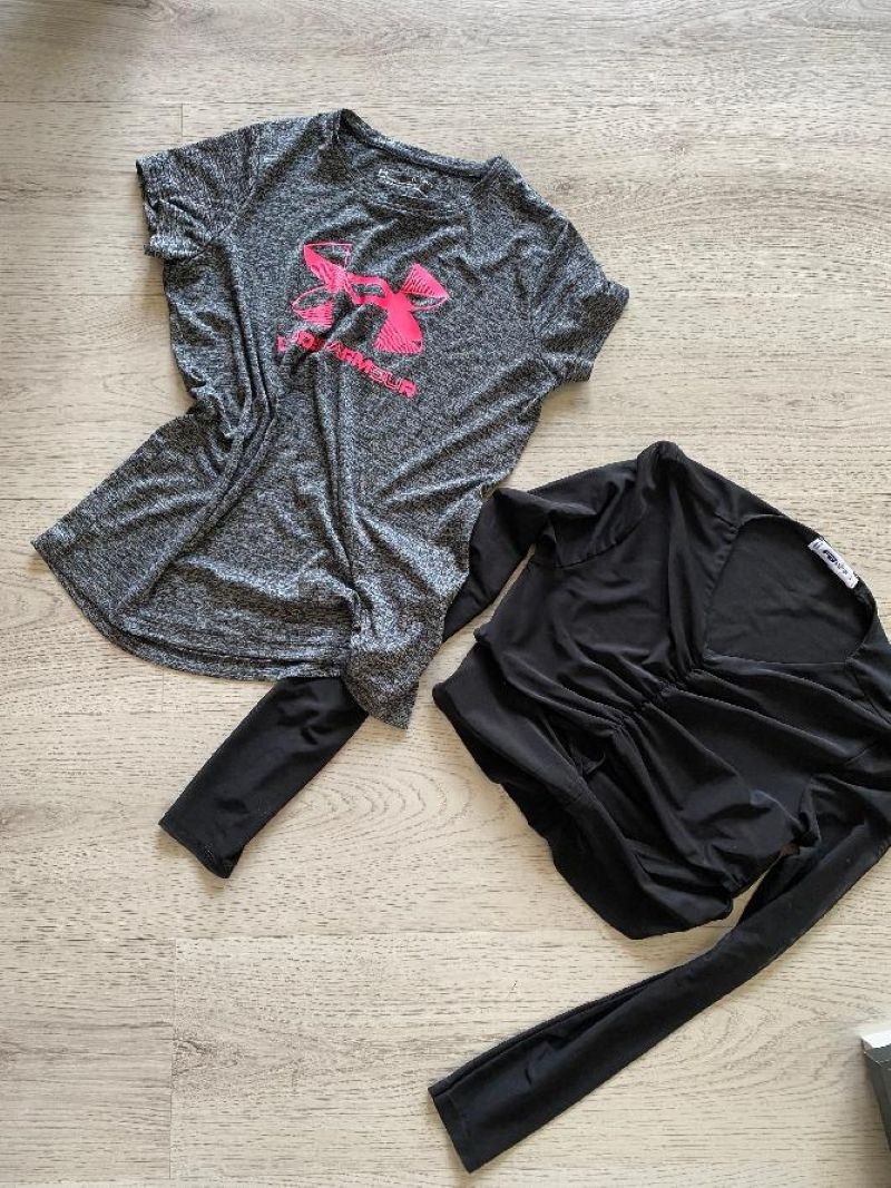 Krásná trika Under Armour vel.38/M