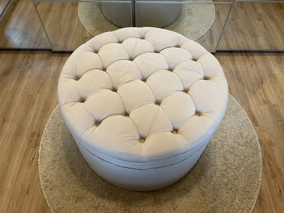 Taburet - průměr 90cm, výška 60cm