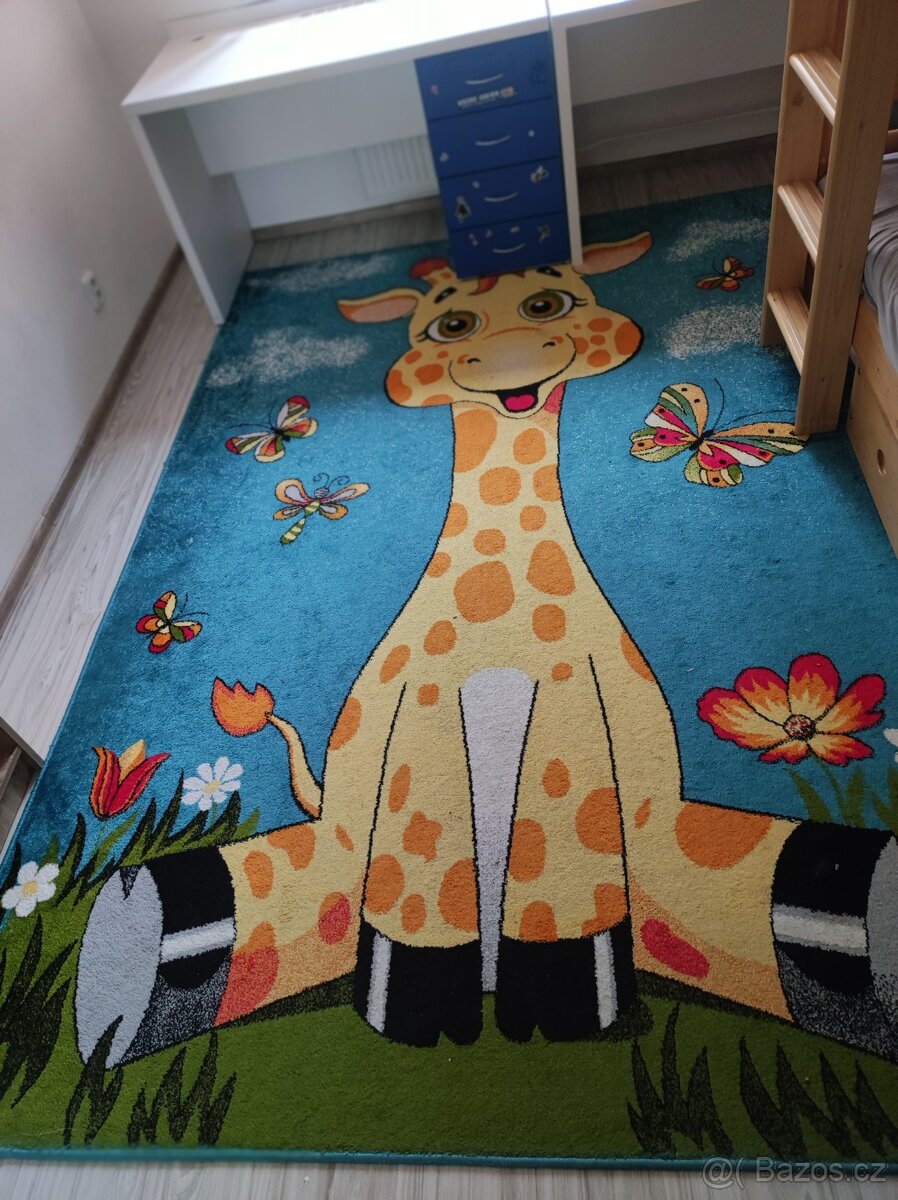 Dětský kusový koberec