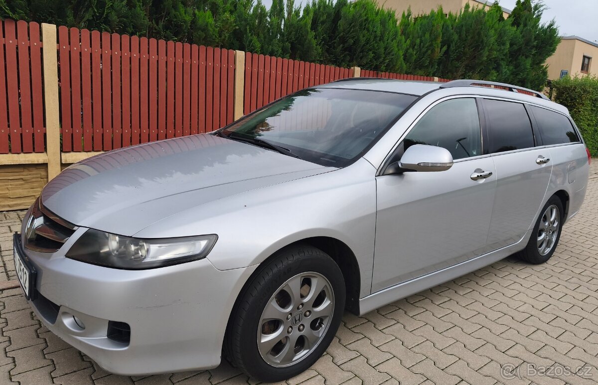 Honda Accord 2.2i-CDTi 103kW Executive