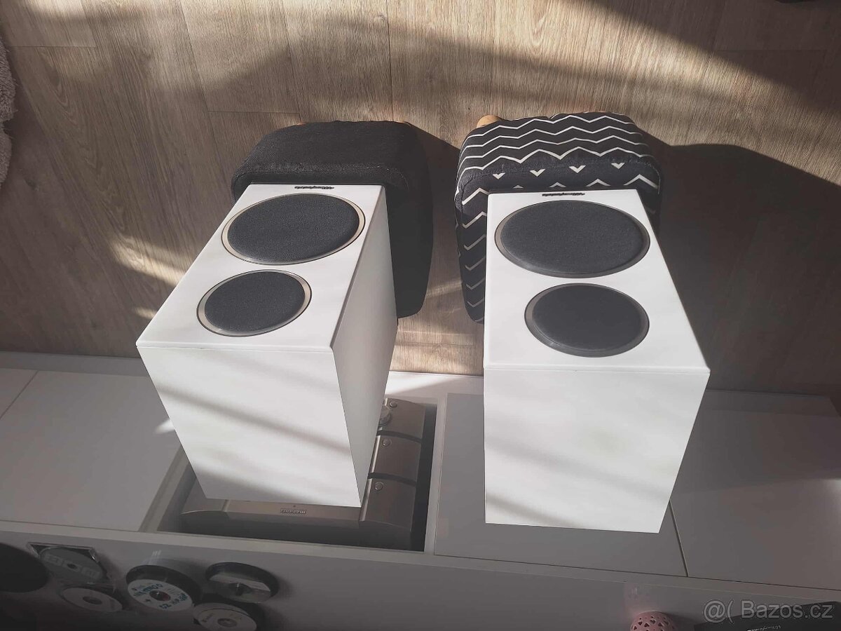 Wharfedale diamond 225