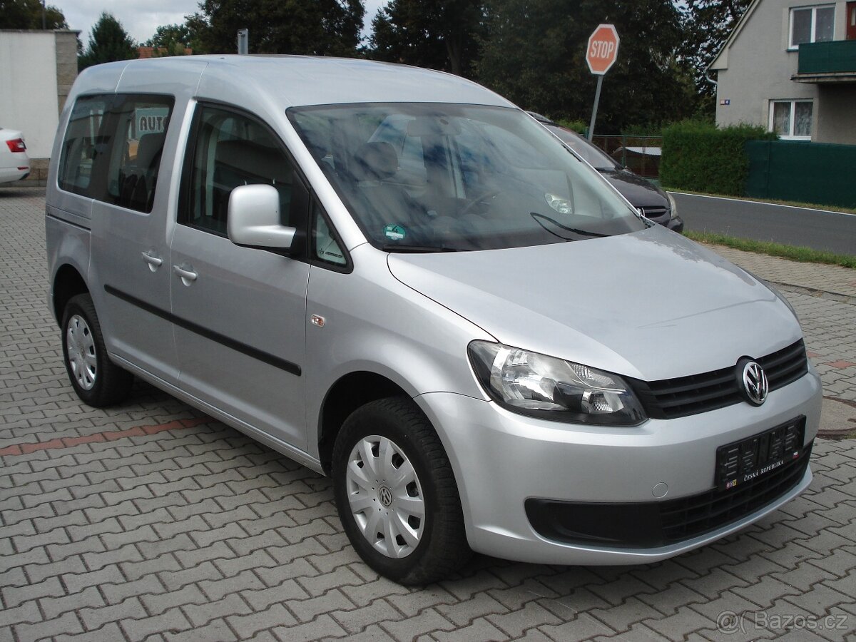 VOLKSWAGEN CADDY 2.0 TDI 4 x 4,SERVISKA,NOVÁ STK