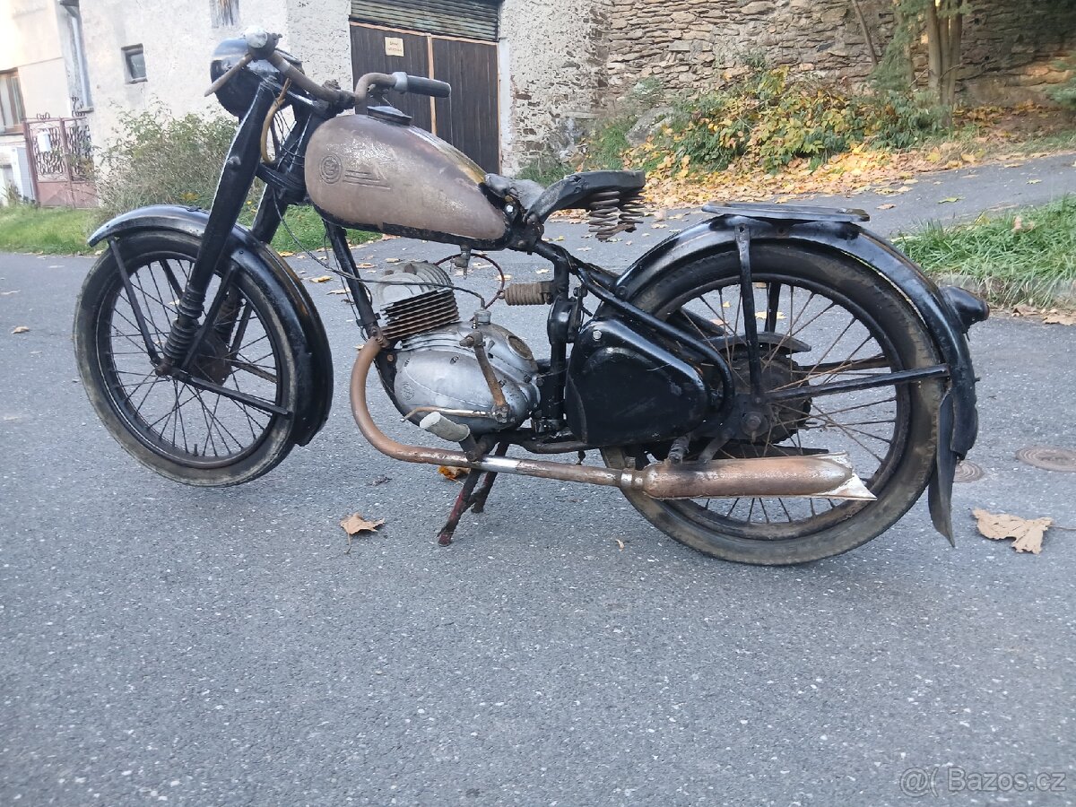 ČZ 150 C