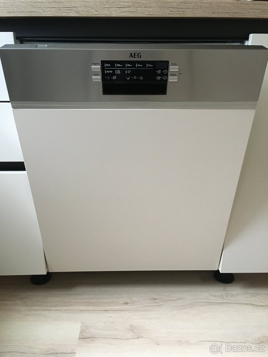 Vestavná myčka AEG série 6000