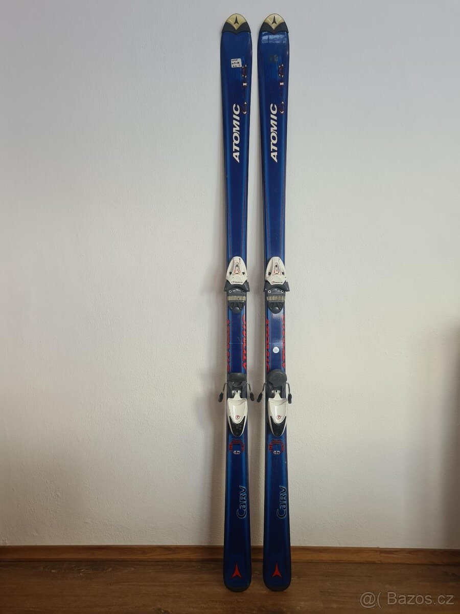 Atomic Carve 6-18, 180cm s vázáním Tyrolia SL100