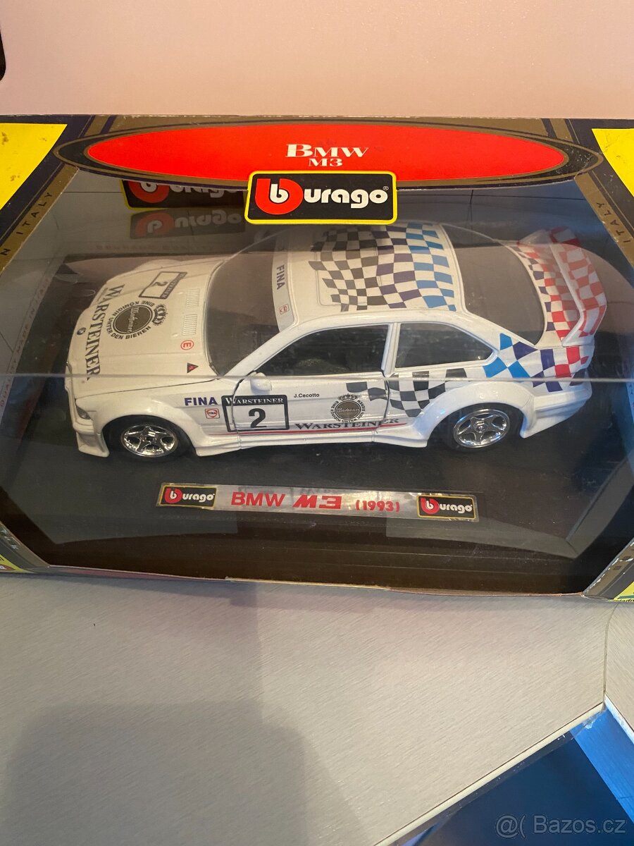 BMW M3, model Bburago 1/24