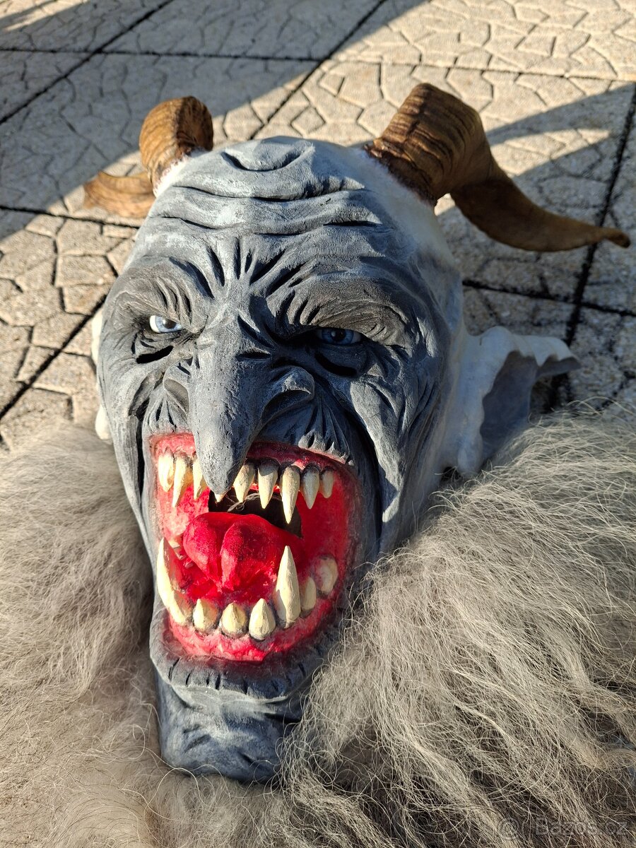 Krampus maska