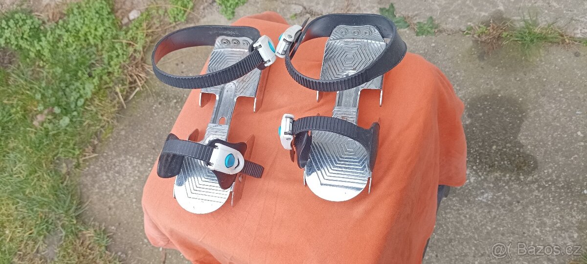 Brusle. Oxelo-kačenky