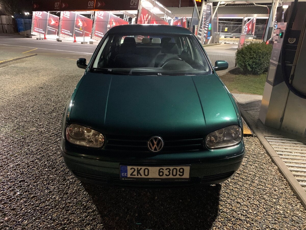 Volkswagen Golf 1.4