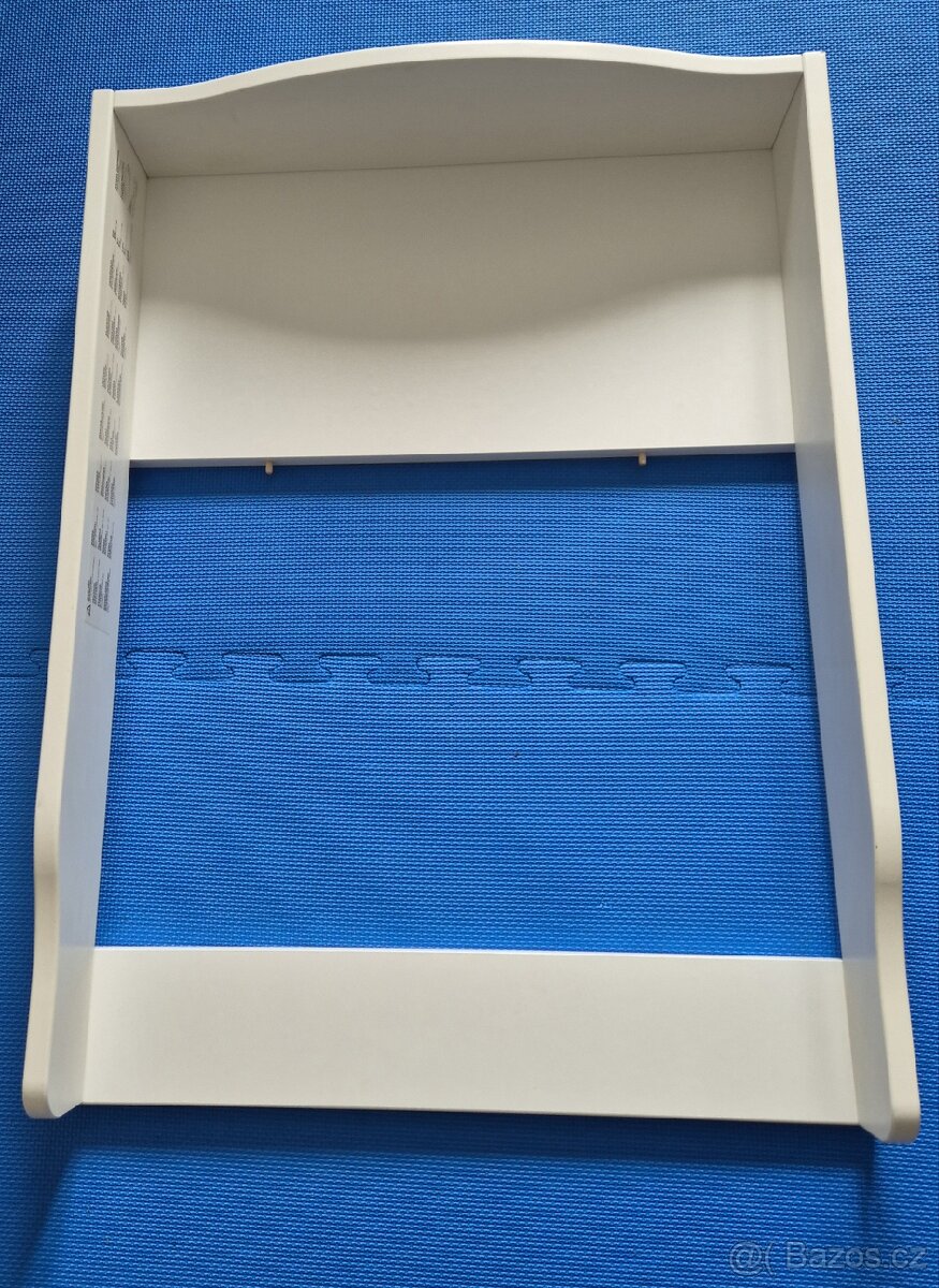 Přebalovací pult IKEA