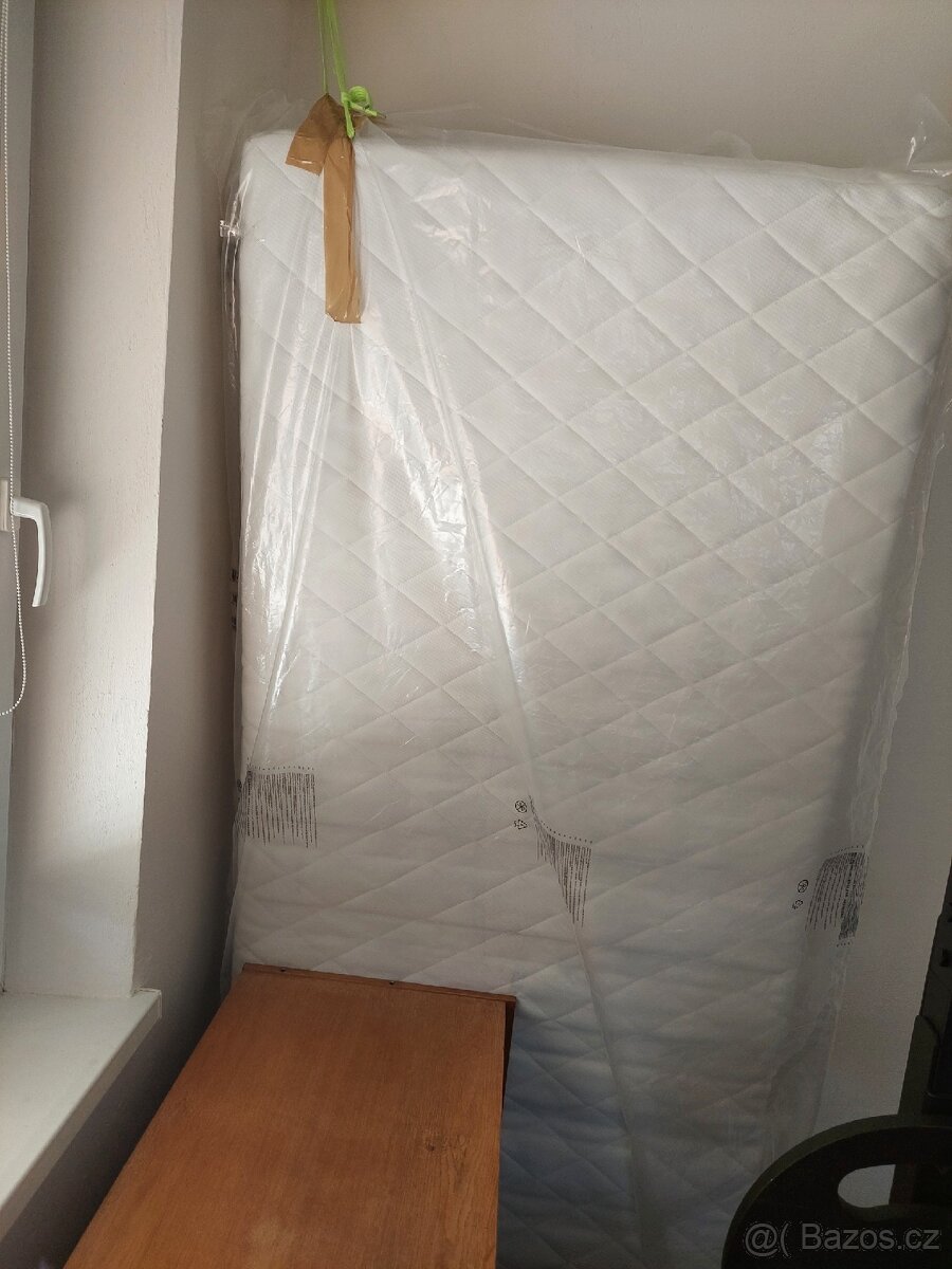 Pěnová matrace JYSK UTLA 90x200 cm
