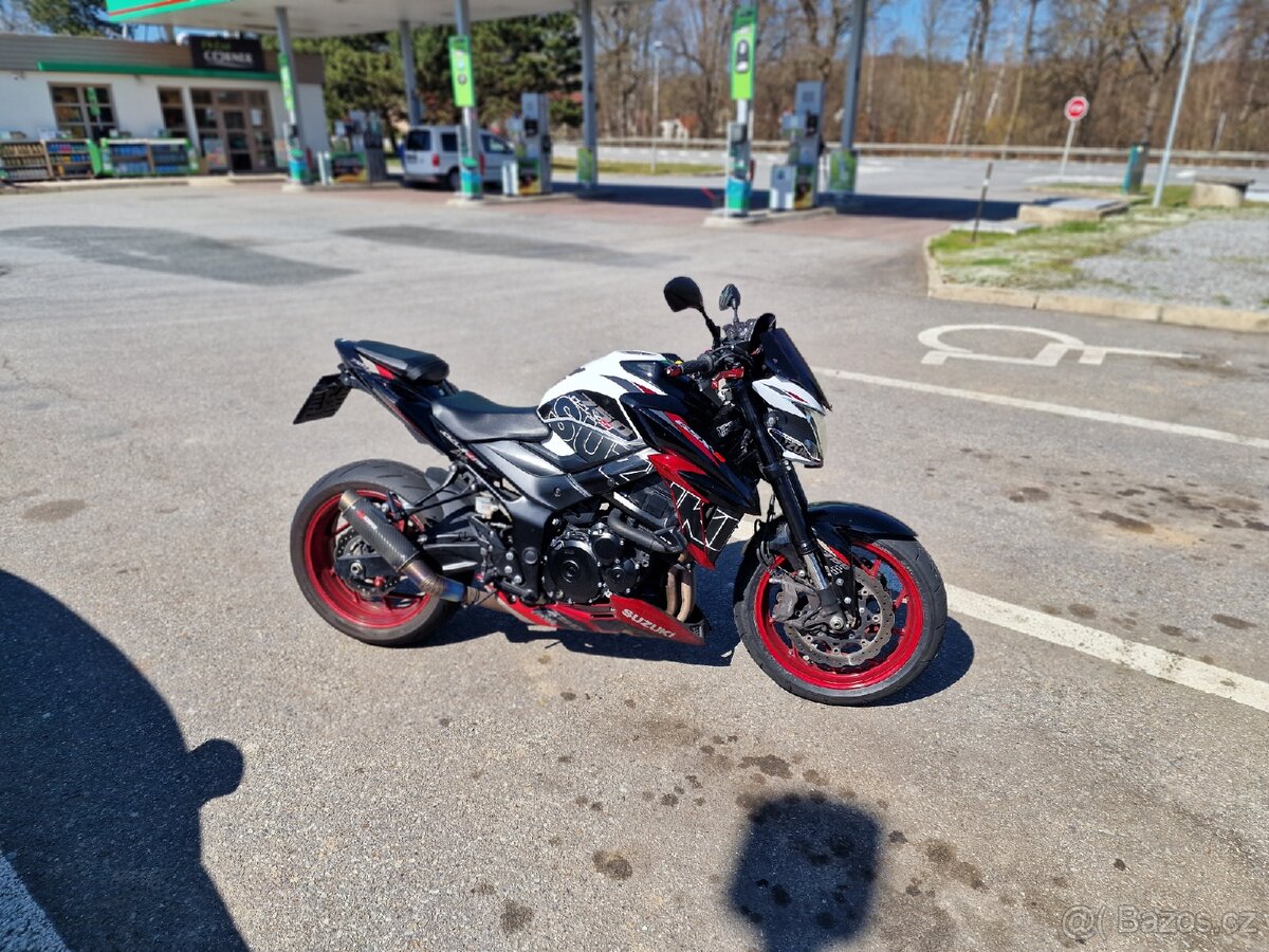 Suzuki gsx-s750 2020