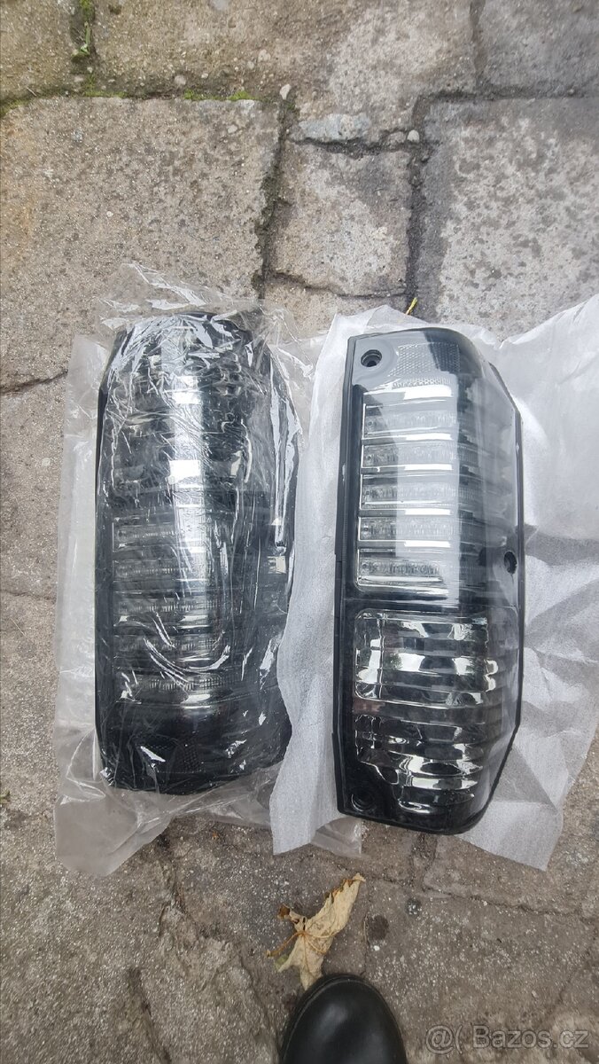 Toyota land cruiser 76