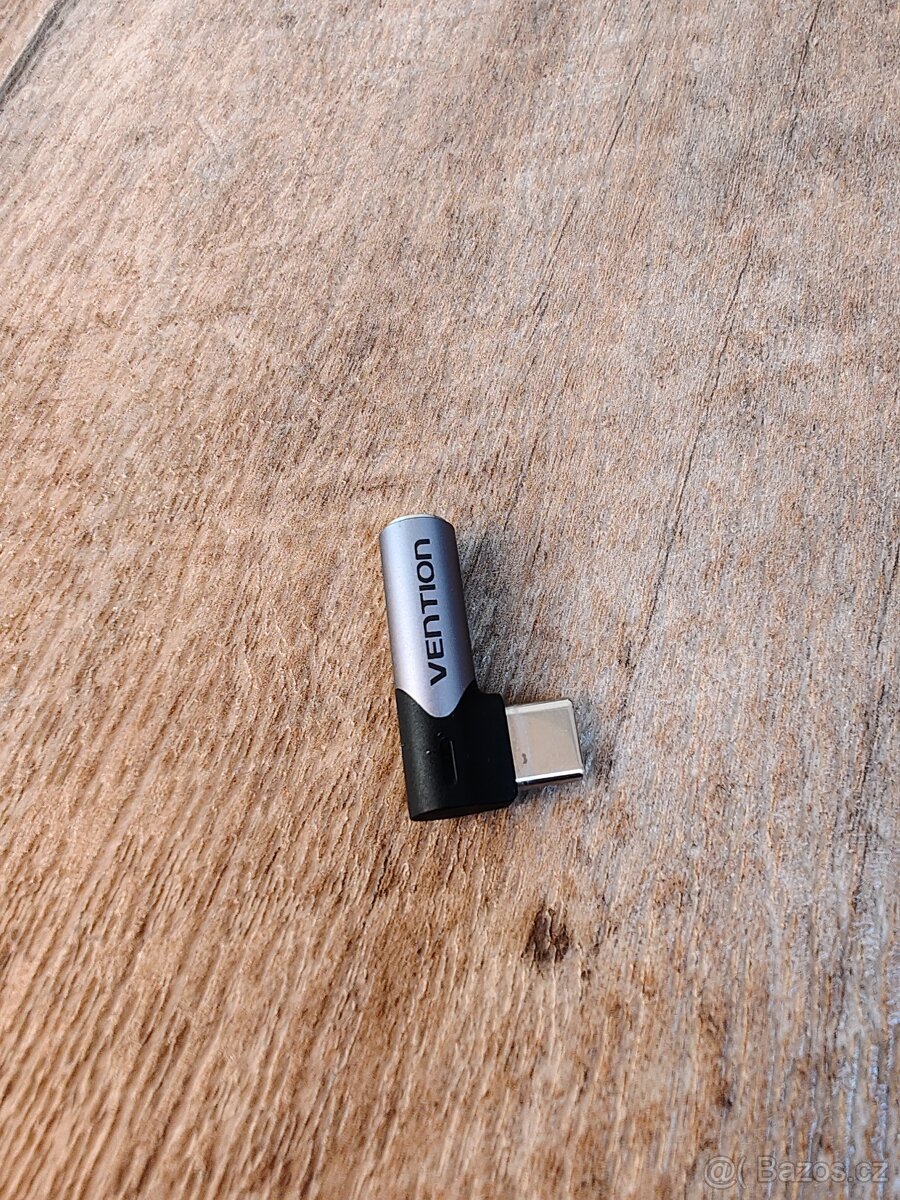 Adaptér USB-C na Jack 3.5 pro sluchátka