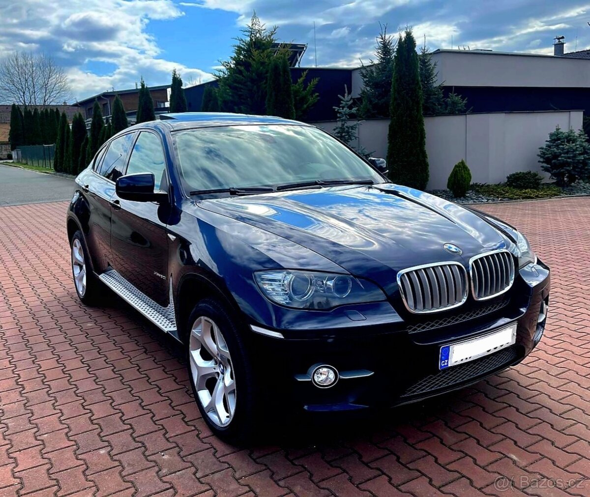 BMW X6 50i 300 kw X-DRIVE r.v 2009 koupeno ČR Servisní kniha